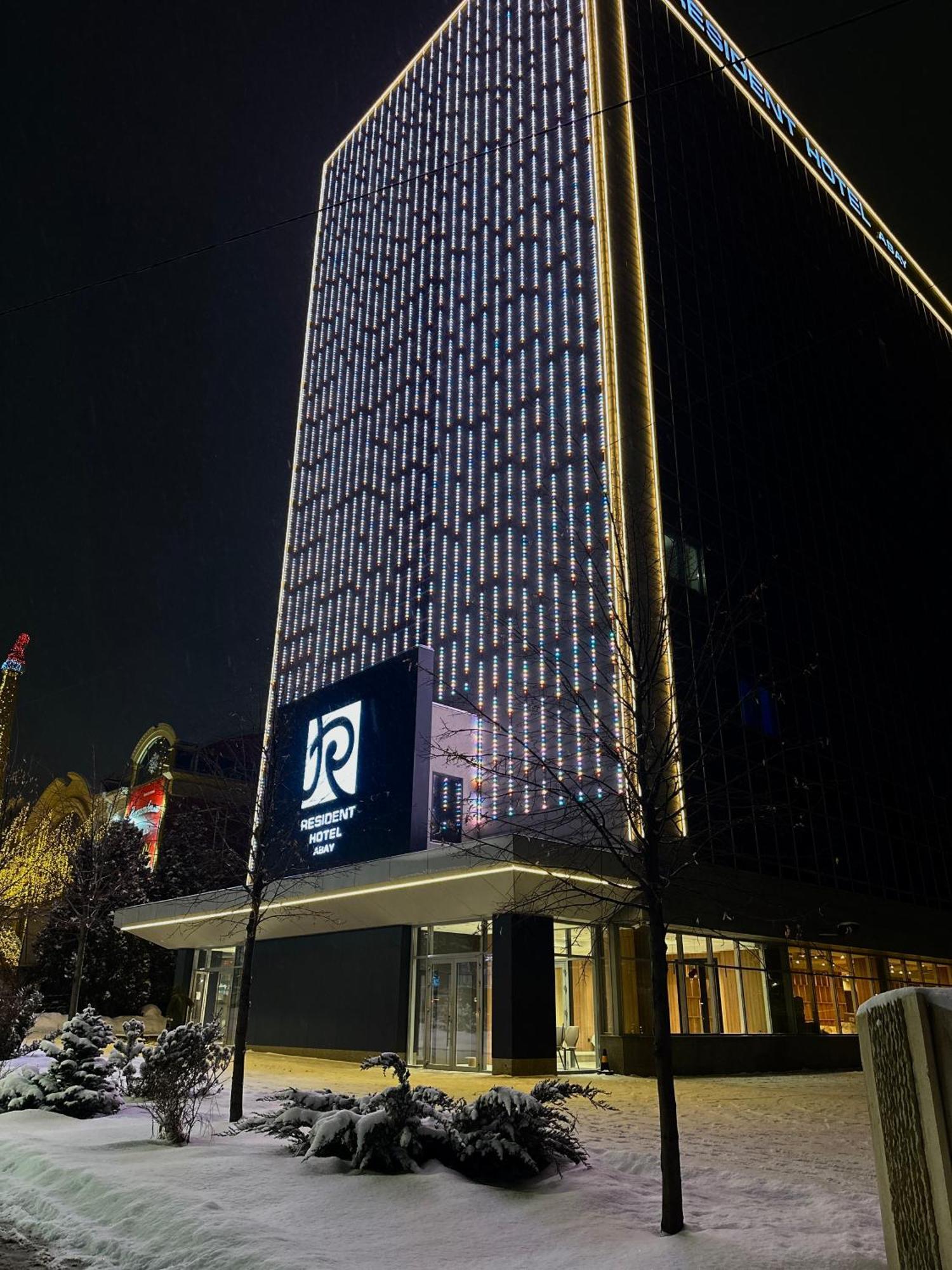 Resident Hotel Abay Almaty Exterior photo