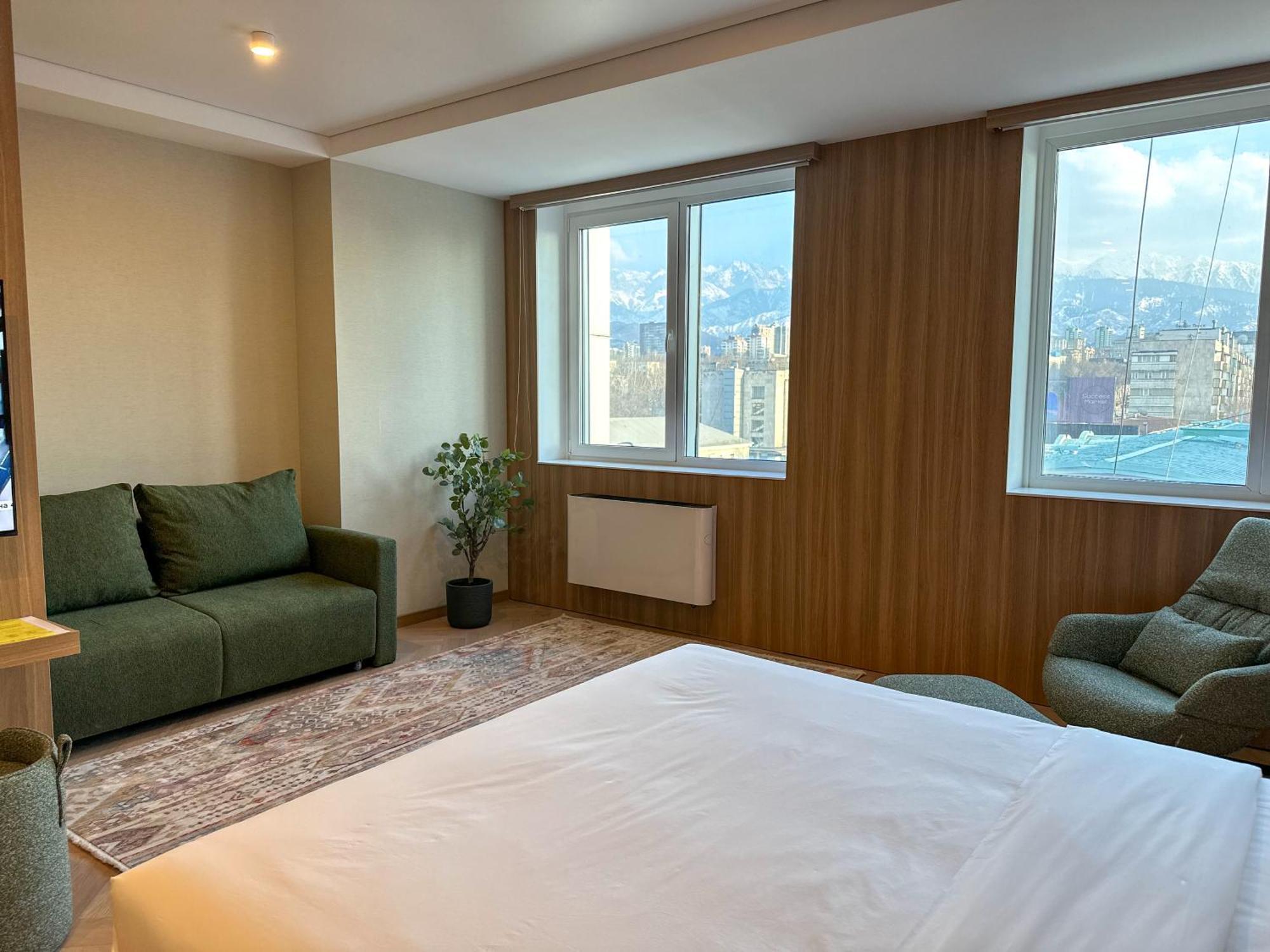 Resident Hotel Abay Almaty Exterior photo